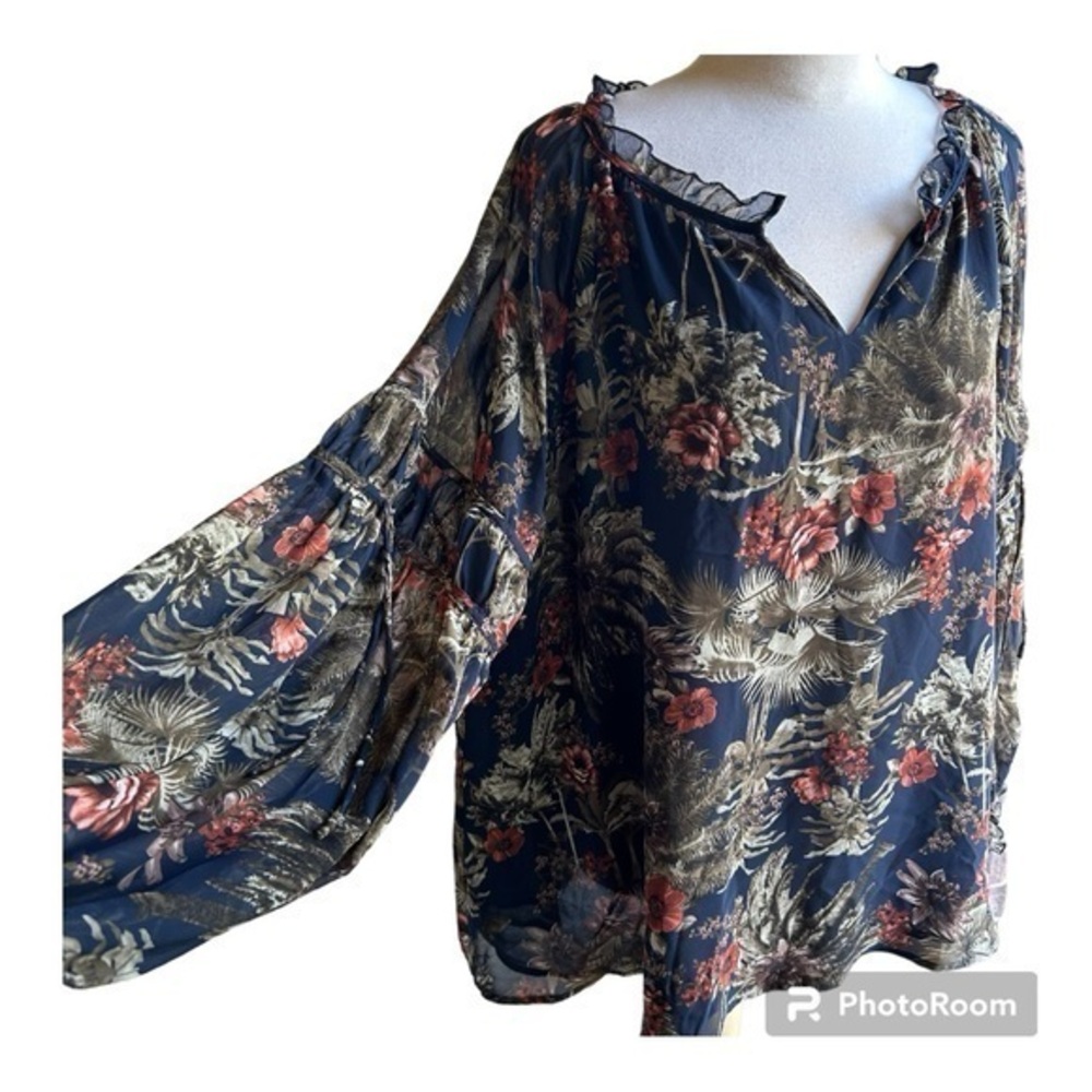 Ava James stitch fix Marbella cinched ruffle sleeve blouse top 3X